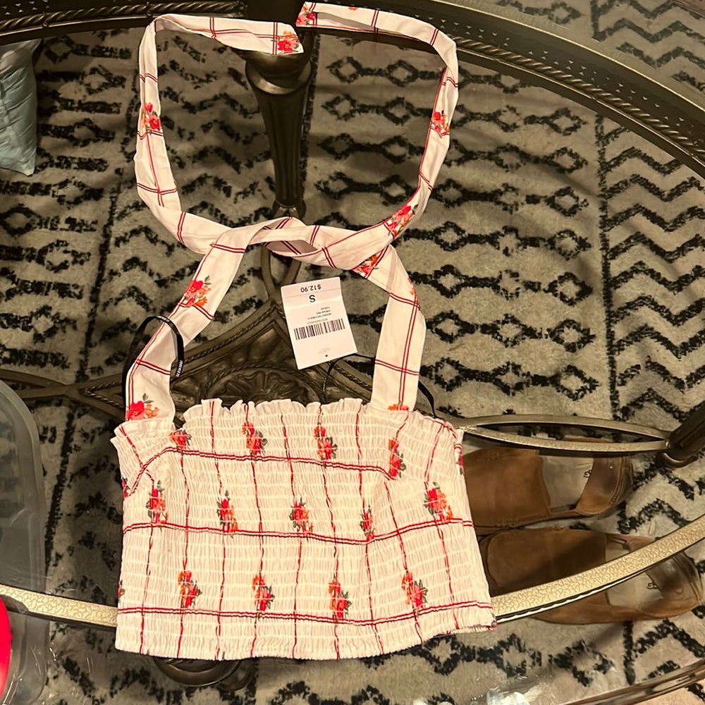 Floral crop top never worn!